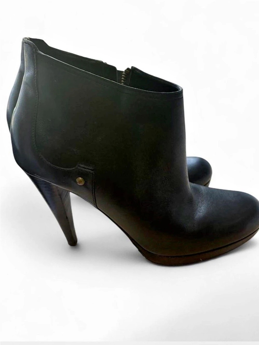 Cole Haan leather Black Heeled Ankle Boots size 9